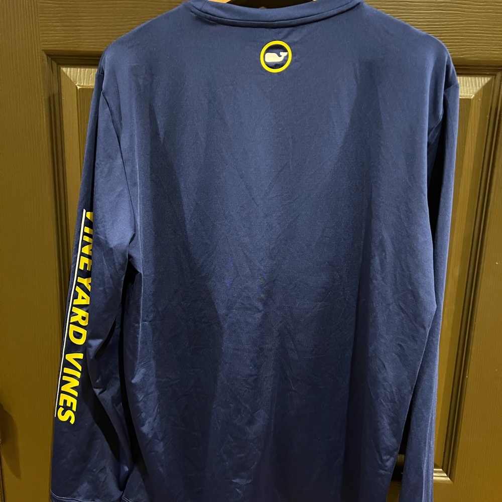 Vineyard Vines Long-Sleeve Performance Sportfisher Line T-Shirt Size Medium - Picture 4 of 5